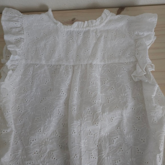 LOFT White Eyelet Lace Blouse Ruffled Sleeve M Cottagecore Boho Coastal Top - Picture 15 of 15